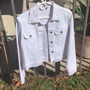 White jean jacket with rose detailing